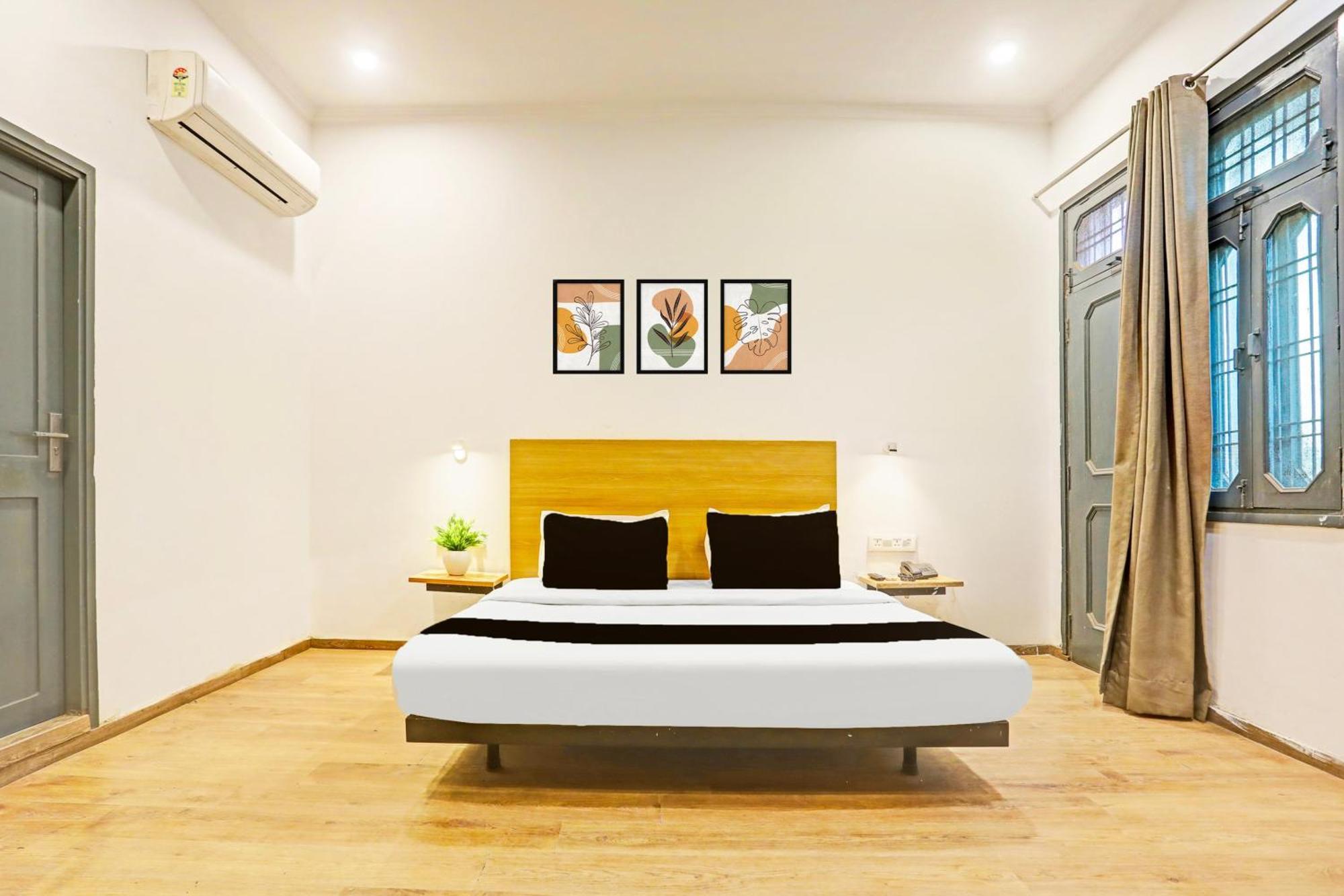 Hotel Super Townhouse Vijay Khand Gomti Nagar 4*