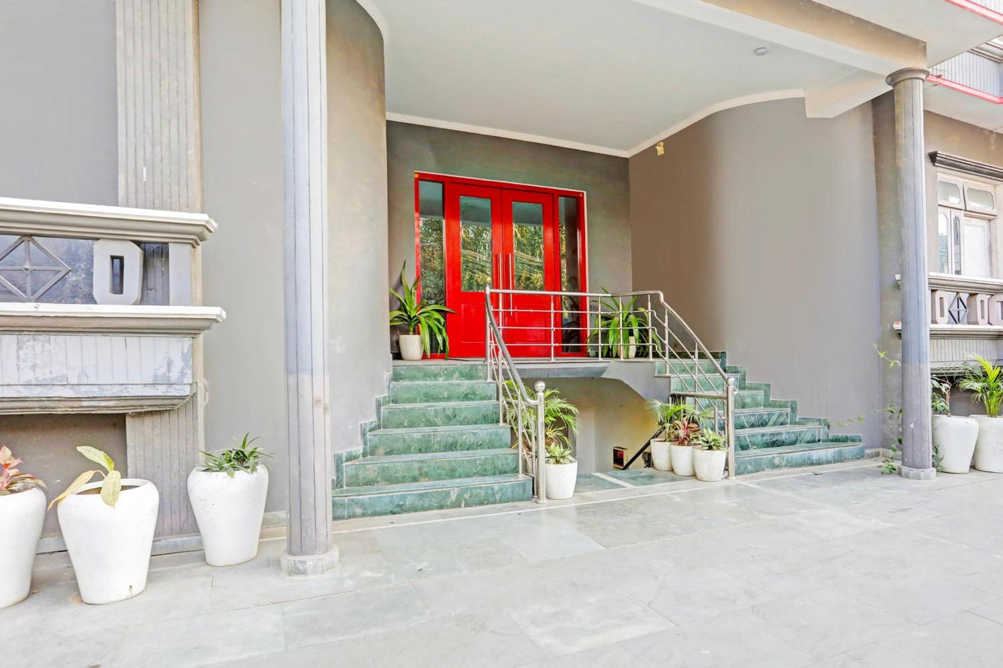 Super Townhouse Vijay Khand Gomti Nagar Hotel Lucknow